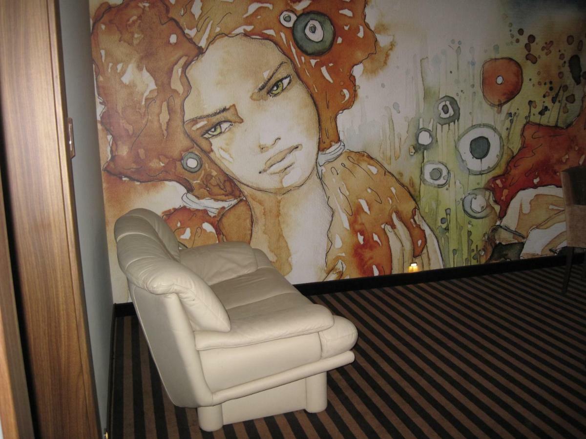 Hotel Delfina Złotoria Εξωτερικό φωτογραφία